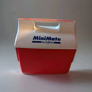 Igloo Mini Mate Cooler/ Lunch Box Red And White Blue LOGO